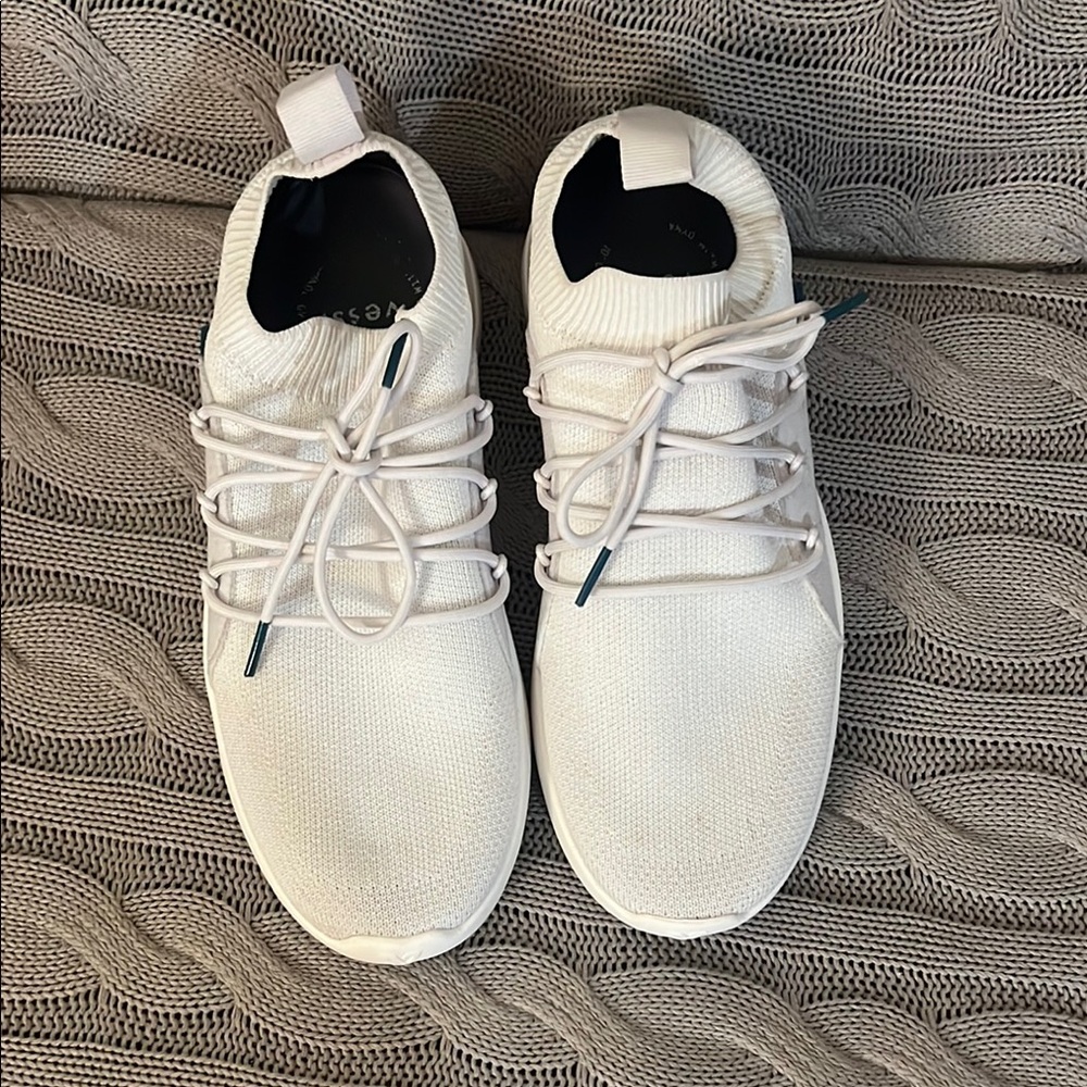 Vessi Women's Sneakers - White new